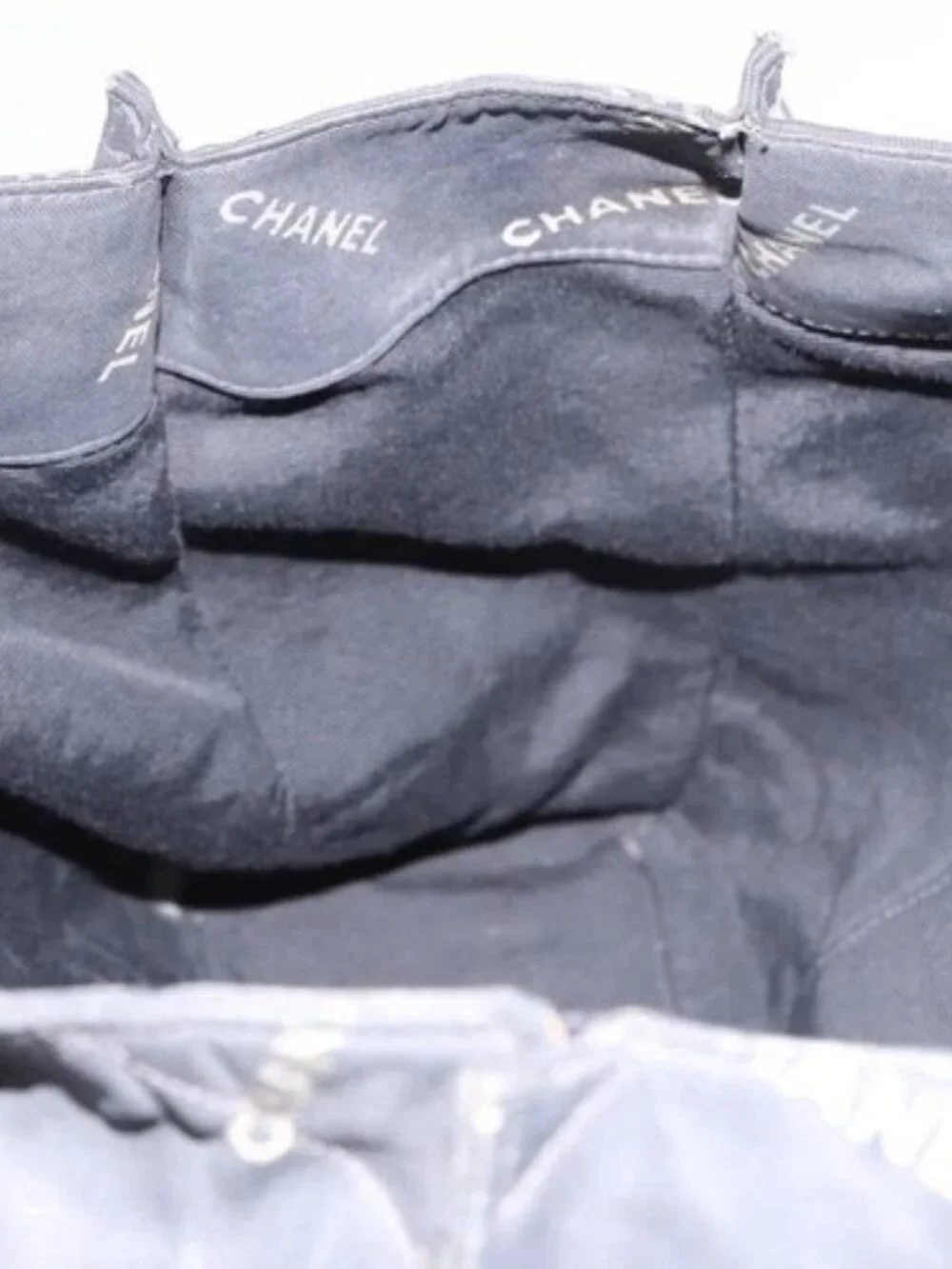 CHANEL Matelasse Chain Tote Bag Coated Canvas Black Gold CC Auth bs35682